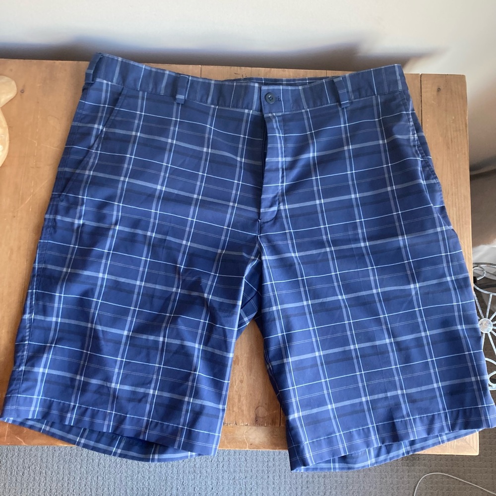 Nike golf shorts 11” waist 38”